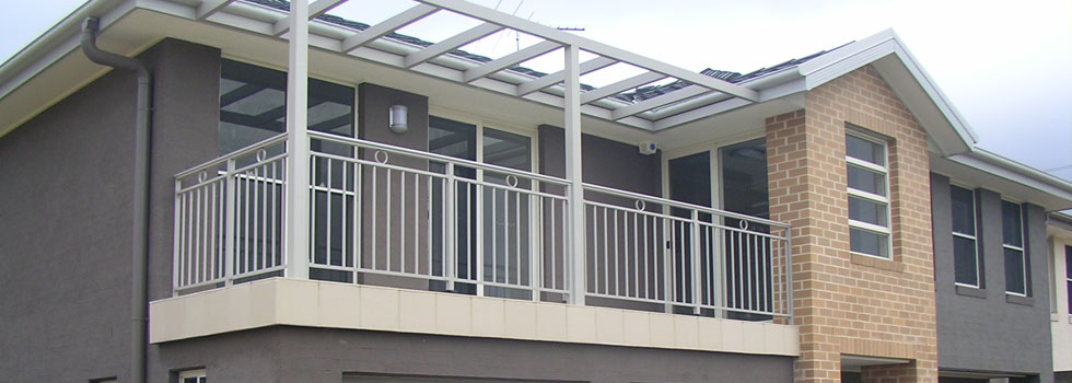 Kwikfynd Aluminium balustrades 72